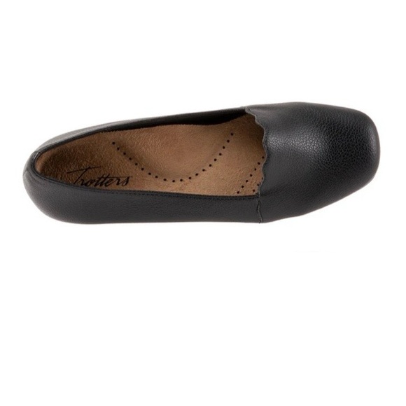 Trotter’s Elegant Black Women's Loafers Size 6.5 Wide - Picture 5 of 16
